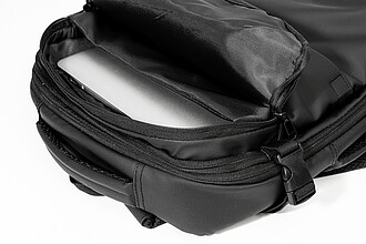 vacuum compression backpack