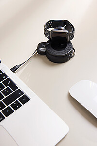 VINGA 2-in-1 Travel Charger made from RCS, Black
