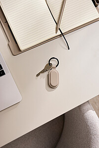 VINGA RCS Keychain with Tracker, Beige